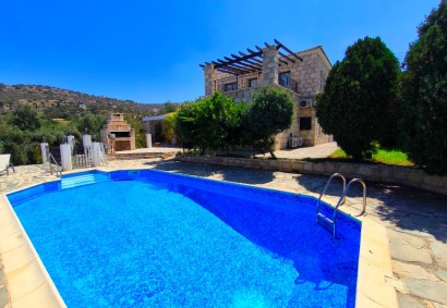 Peristerona Pafou, Polis Villa Individuelle Loué | BK11023