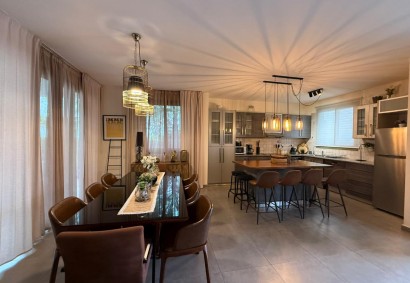 Kato Paphos - Tombs Of the Kings Villa Mitoyenne | BK11334