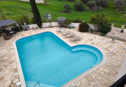 Peristerona Pafou Villa Individuelle | BR11408