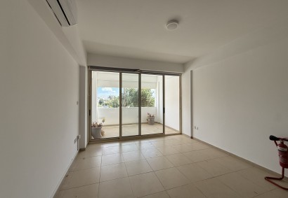 Paphos Town, Paphos Bureau À louer | BKM11486