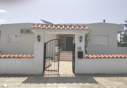 Koili, Paphos Villa Individuelle À louer | C11519